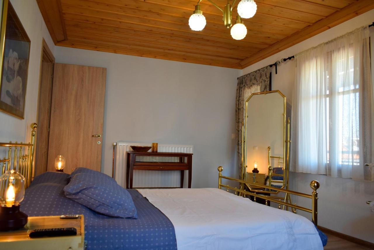 Renovated Old Manor House With Yard Villa อาร์ไนยา ภายนอก รูปภาพ
