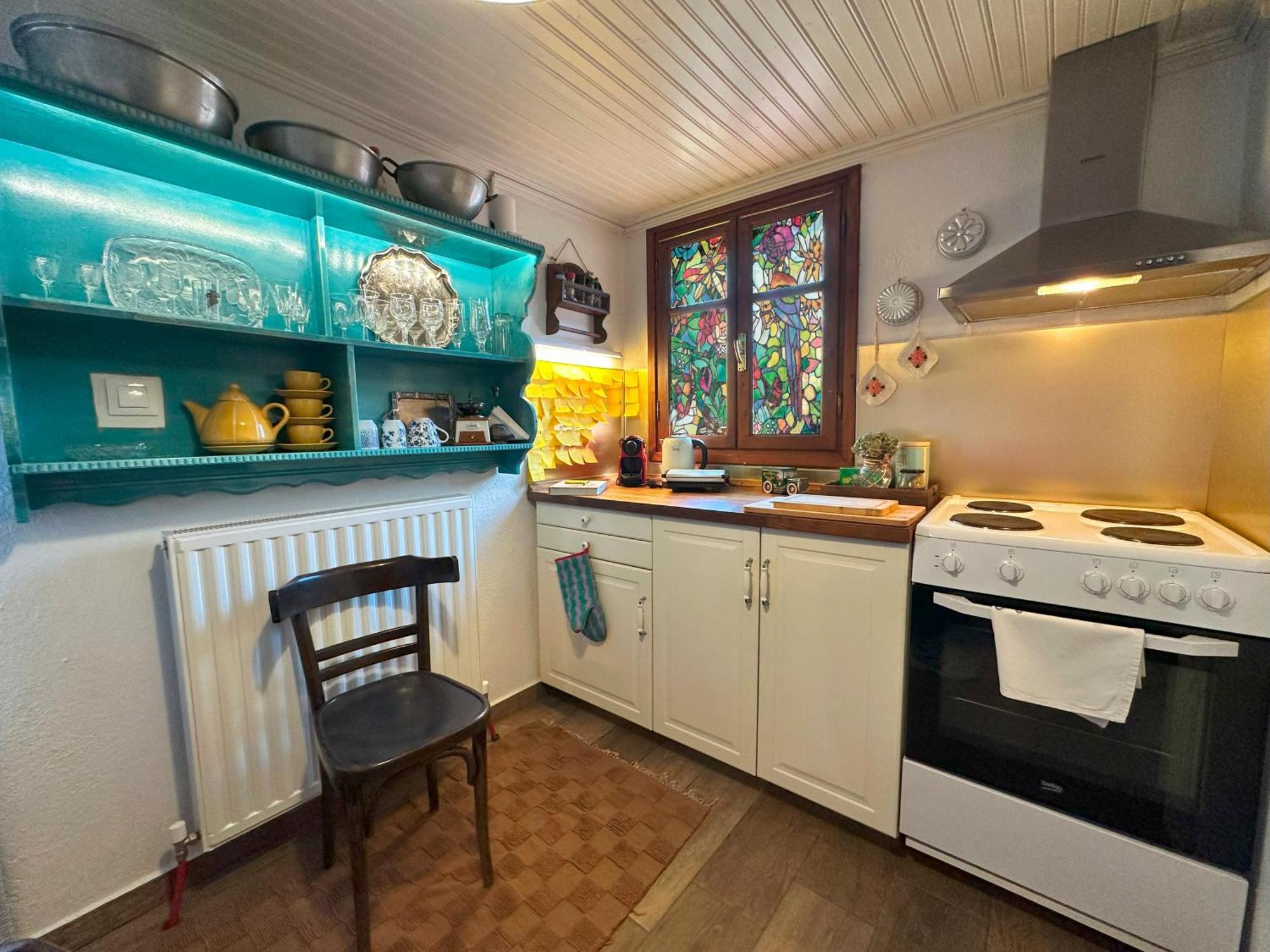 Renovated Old Manor House With Yard Villa อาร์ไนยา ภายนอก รูปภาพ